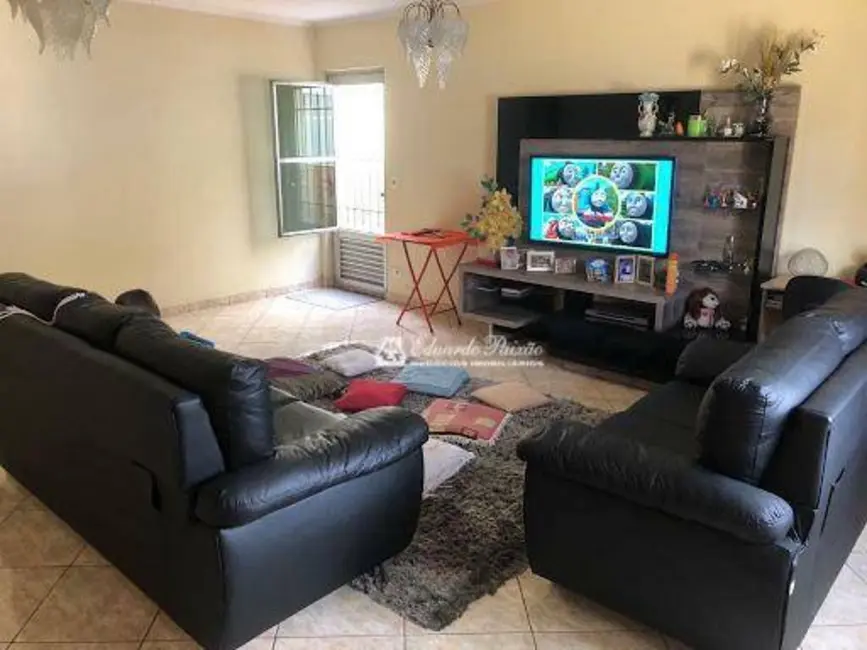 Foto 3 de Sobrado com 3 quartos à venda, 154m2 em Jardim Palmira, Guarulhos - SP