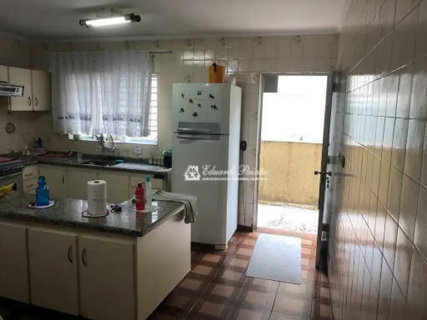 Foto 8 de Sobrado com 3 quartos à venda, 154m2 em Jardim Palmira, Guarulhos - SP