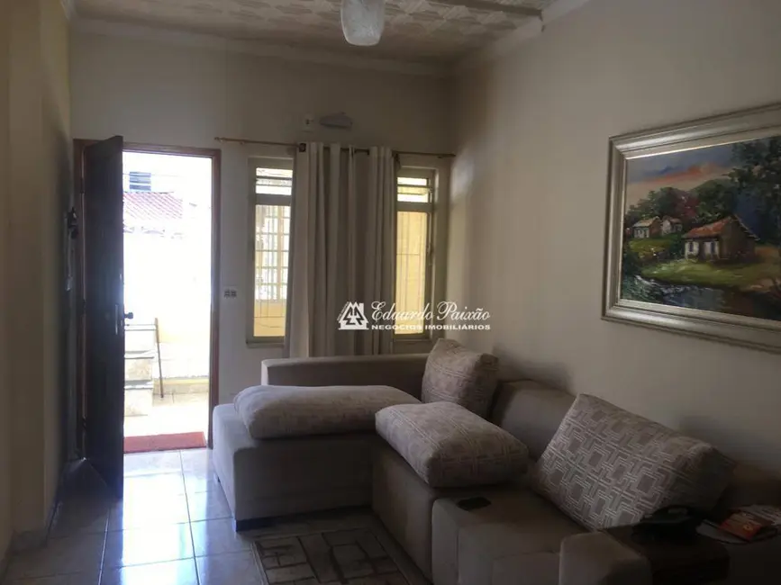 Foto 2 de Casa com 2 quartos à venda, 195m2 em Vila Rosália, Guarulhos - SP