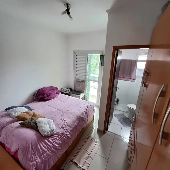 Sobrado com 3 quartos à venda, 113m2 em Jardim Alvorada, Santo Andre - SP - imagem 8 Foto 8 de Sobrado com 3 quartos à venda, 113m2 em Jardim Alvorada, Santo Andre - SP