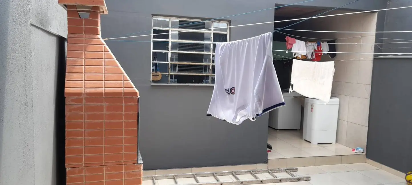 Sobrado com 3 quartos à venda, 190m2 em Parque Gerassi, Santo Andre - SP - imagem 5 Foto 5 de Sobrado com 3 quartos à venda, 190m2 em Parque Gerassi, Santo Andre - SP