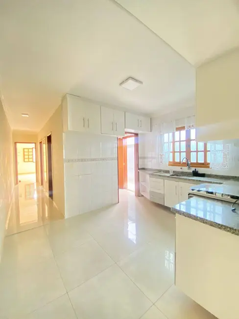 Foto 4 de Sobrado com 3 quartos à venda, 182m2 em Baeta Neves, Sao Bernardo Do Campo - SP