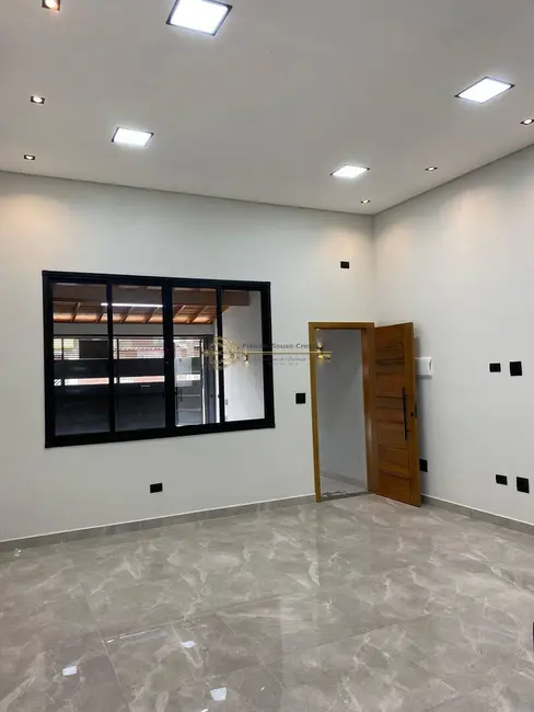 Casa com 3 quartos à venda, 108m2 em Jardim das Maravilhas, Santo Andre - SP - imagem 4 Foto 4 de Casa com 3 quartos à venda, 108m2 em Jardim das Maravilhas, Santo Andre - SP