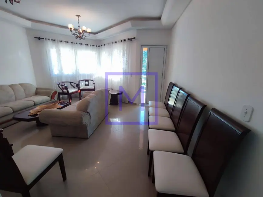 Foto 7 de Sobrado com 3 quartos à venda, 300m2 em Jardim das Cerejeiras, Aruja - SP