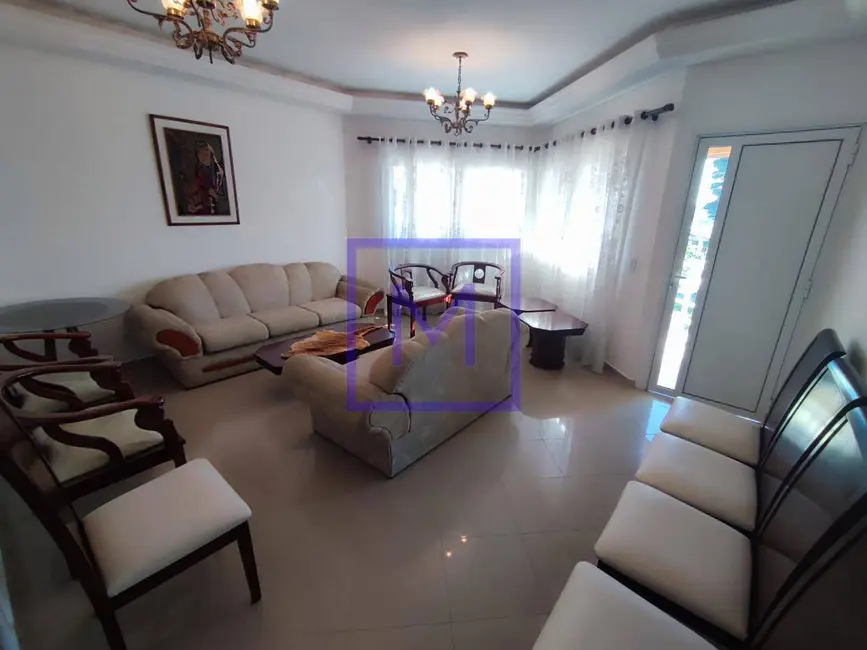 Foto 5 de Sobrado com 3 quartos à venda, 300m2 em Jardim das Cerejeiras, Aruja - SP