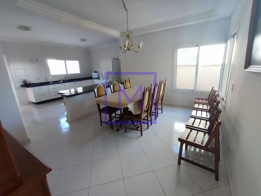 Foto 8 de Sobrado com 3 quartos à venda, 300m2 em Jardim das Cerejeiras, Aruja - SP