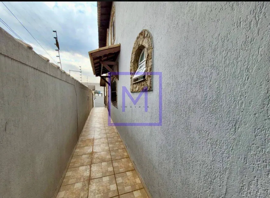 Sobrado com 3 quartos à venda, 296m2 em Vila Ré, São Paulo - SP - imagem 9 Foto 9 de Sobrado com 3 quartos à venda, 296m2 em Vila Ré, São Paulo - SP