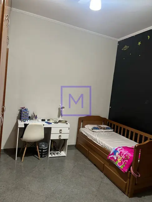 Sobrado com 3 quartos à venda, 221m2 em São Paulo - SP - imagem 4 Foto 4 de Sobrado com 3 quartos à venda, 221m2 em São Paulo - SP