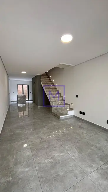 Sobrado com 3 quartos à venda, 140m2 em Itaquera, São Paulo - SP - imagem 1 Foto 1 de Sobrado com 3 quartos à venda, 140m2 em Itaquera, São Paulo - SP