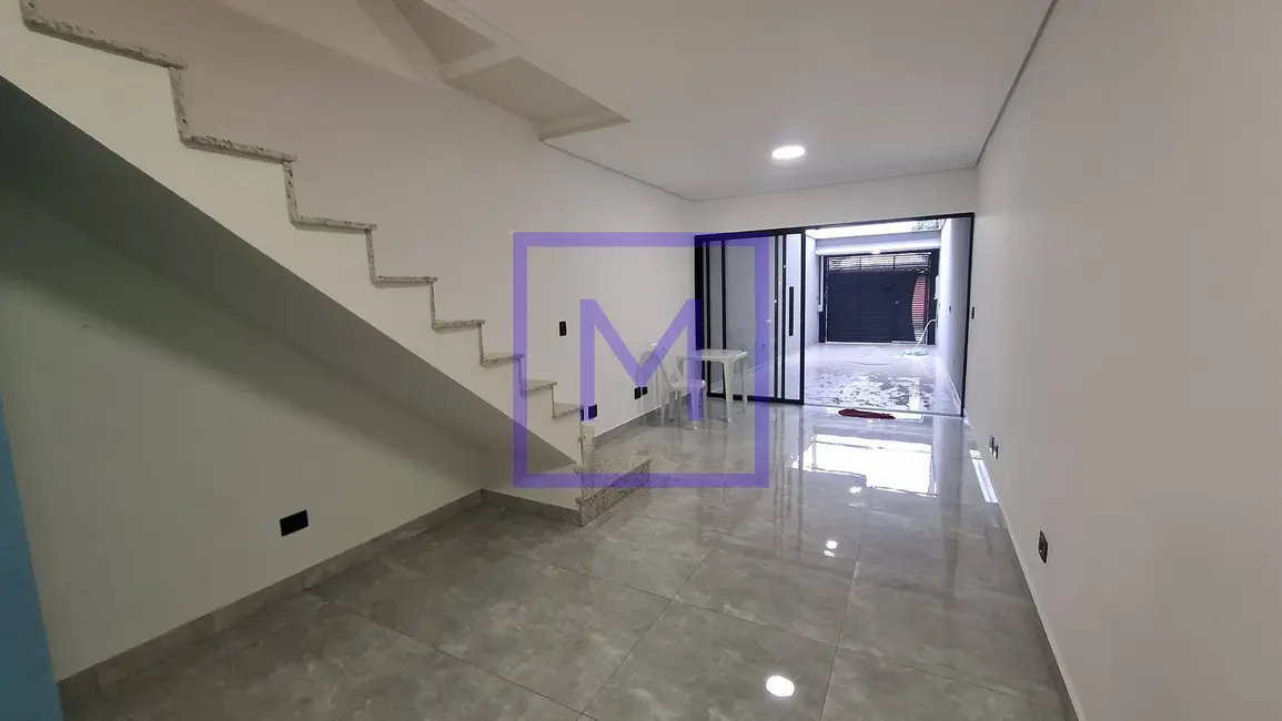 Sobrado com 3 quartos à venda, 140m2 em Itaquera, São Paulo - SP - imagem 2 Foto 2 de Sobrado com 3 quartos à venda, 140m2 em Itaquera, São Paulo - SP