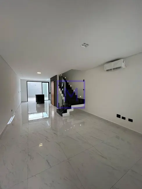 Sobrado com 3 quartos à venda, 135m2 em Vila Carrão, São Paulo - SP - imagem 2 Foto 2 de Sobrado com 3 quartos à venda, 135m2 em Vila Carrão, São Paulo - SP