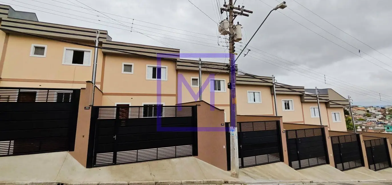 Sobrado com 2 quartos à venda, 65m2 em Guaianazes, São Paulo - SP - imagem 2 Foto 2 de Sobrado com 2 quartos à venda, 65m2 em Guaianazes, São Paulo - SP