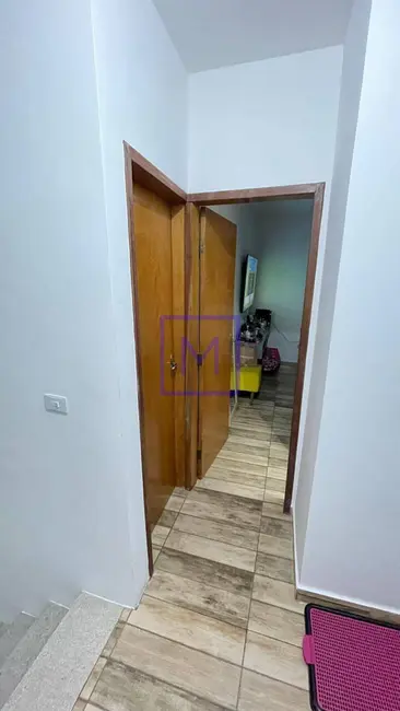 Casa com 4 quartos para alugar, 100m2 em Jardim Pilar, Maua - SP - imagem 7 Foto 7 de Casa com 4 quartos para alugar, 100m2 em Jardim Pilar, Maua - SP