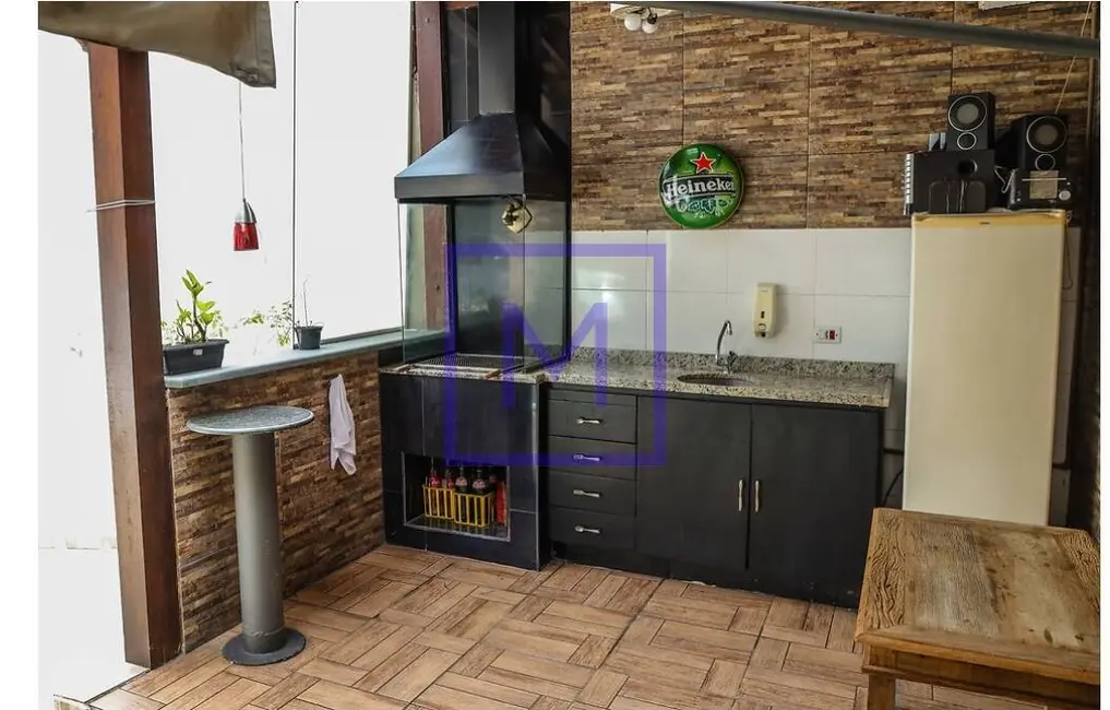 Casa com 5 quartos à venda, 170m2 em Burgo Paulista, São Paulo - SP - imagem 4 Foto 4 de Casa com 5 quartos à venda, 170m2 em Burgo Paulista, São Paulo - SP