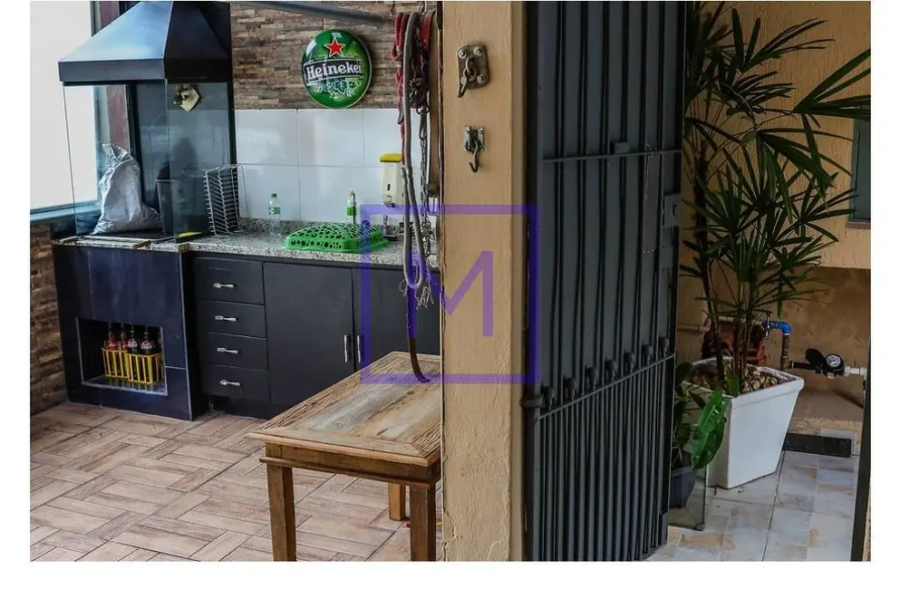 Casa com 5 quartos à venda, 170m2 em Burgo Paulista, São Paulo - SP - imagem 5 Foto 5 de Casa com 5 quartos à venda, 170m2 em Burgo Paulista, São Paulo - SP