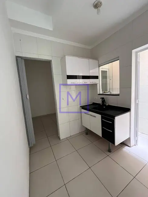 Foto 3 de Apartamento com 1 quarto para alugar, 35m2 em Conjunto Residencial José Bonifácio, São Paulo - SP