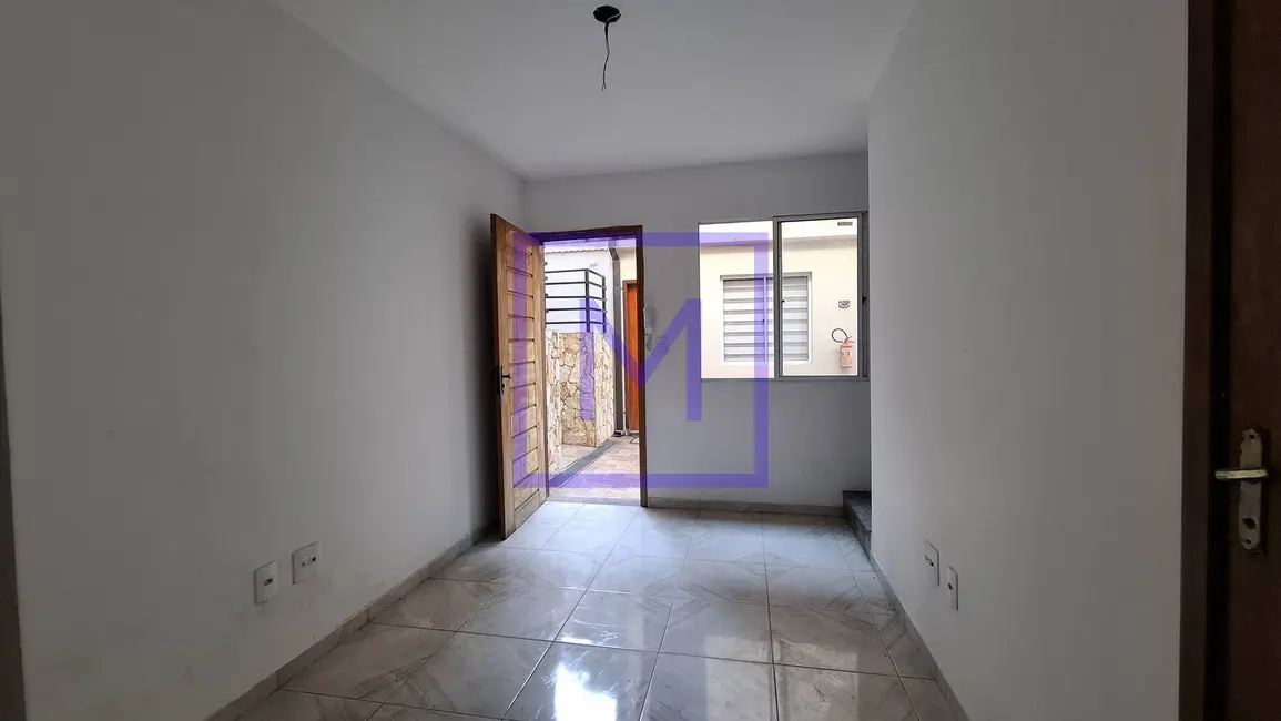 Foto 2 de Casa de Condomínio com 2 quartos à venda, 60m2 em Vila Carmosina, São Paulo - SP