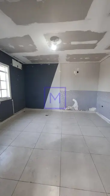 Casa com 4 quartos à venda e para alugar, 240m2 em Itaquera, São Paulo - SP - imagem 3 Foto 3 de Casa com 4 quartos à venda e para alugar, 240m2 em Itaquera, São Paulo - SP