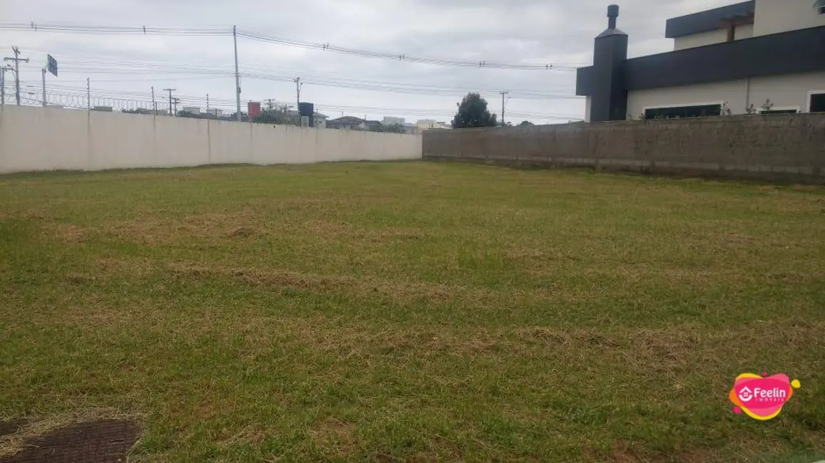 Foto 1 de Terreno / Lote à venda, 586m2 em Campeche, Florianopolis - SC