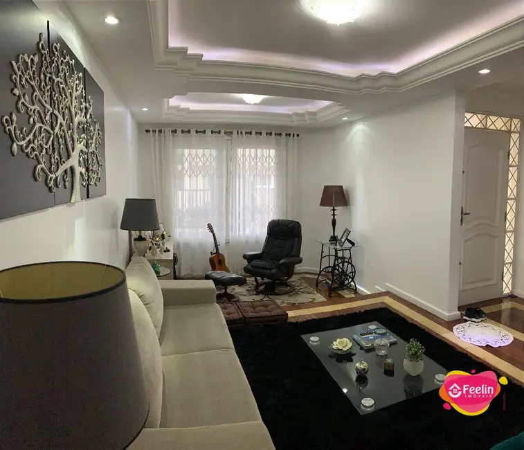 Foto 9 de Casa com 4 quartos à venda, 360m2 em Carianos, Florianopolis - SC