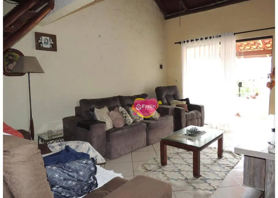 Casa com 8 quartos à venda, 225m2 em Armação do Pântano do Sul, Florianopolis - SC - imagem 3 Foto 3 de Casa com 8 quartos à venda, 225m2 em Armação do Pântano do Sul, Florianopolis - SC