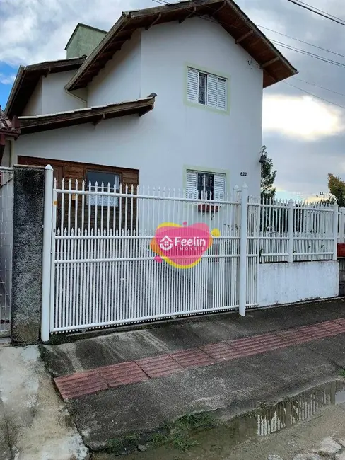 Foto 2 de Casa com 4 quartos à venda, 360m2 em Carianos, Florianopolis - SC