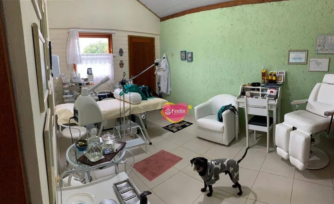 Foto 4 de Casa com 4 quartos à venda, 360m2 em Carianos, Florianopolis - SC