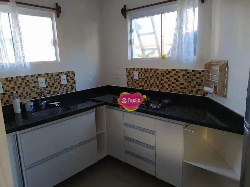 Casa com 3 quartos para alugar, 250m2 em Campeche, Florianopolis - SC - imagem 5 Foto 5 de Casa com 3 quartos para alugar, 250m2 em Campeche, Florianopolis - SC