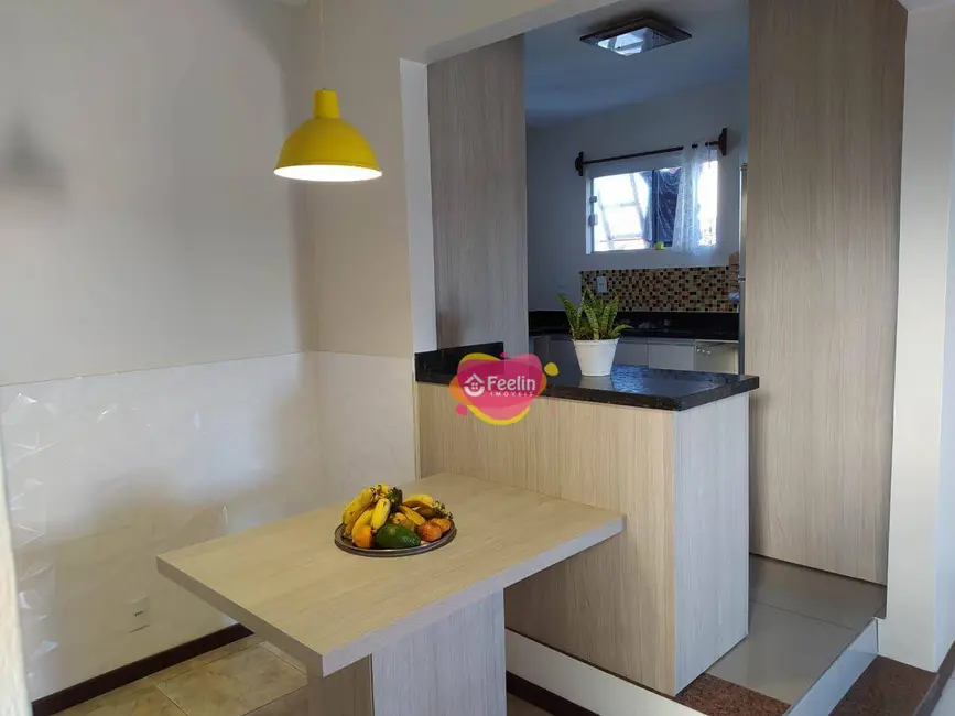 Casa com 3 quartos para alugar, 250m2 em Campeche, Florianopolis - SC - imagem 3 Foto 3 de Casa com 3 quartos para alugar, 250m2 em Campeche, Florianopolis - SC