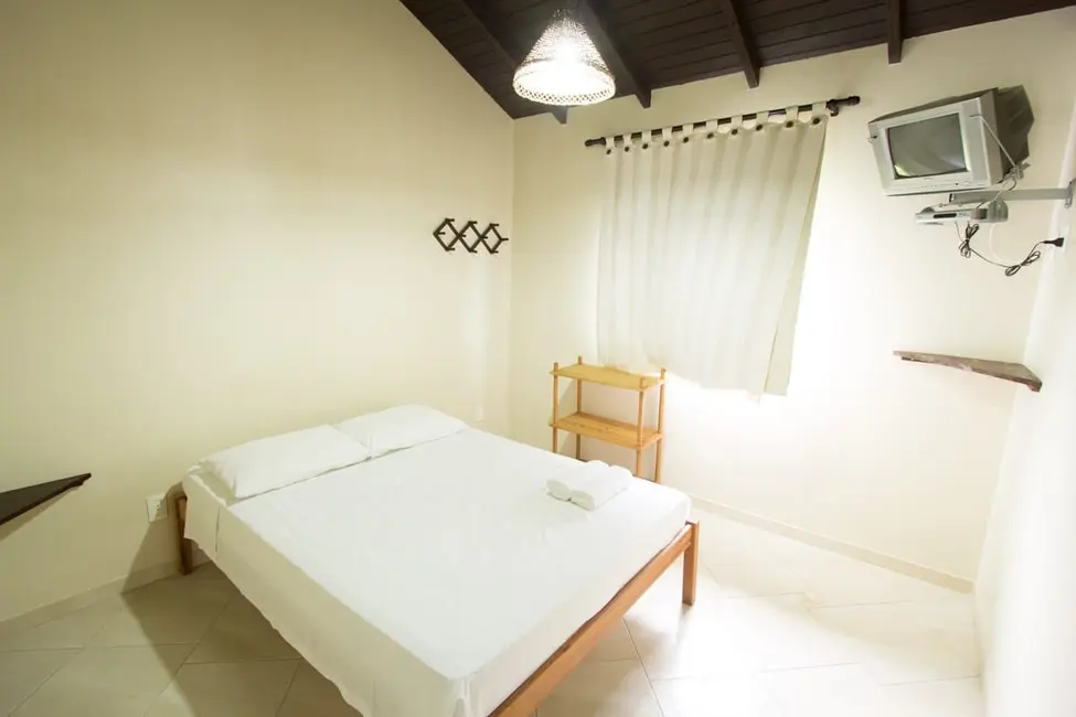 Pousada com 16 quartos à venda, 1925m2 em Rio Tavares, Florianopolis - SC - imagem 5 Foto 5 de Pousada com 16 quartos à venda, 1925m2 em Rio Tavares, Florianopolis - SC