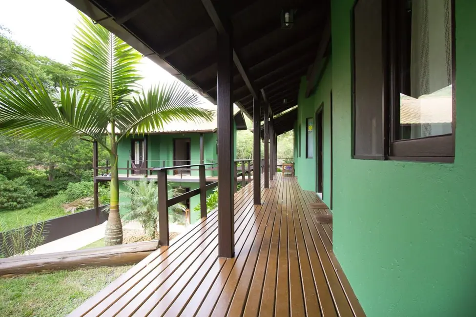 Pousada com 16 quartos à venda, 1925m2 em Rio Tavares, Florianopolis - SC - imagem 6 Foto 6 de Pousada com 16 quartos à venda, 1925m2 em Rio Tavares, Florianopolis - SC