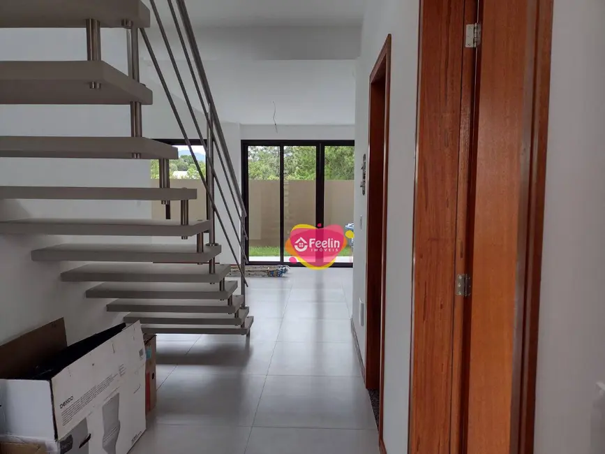 Foto 8 de Casa com 3 quartos à venda, 206m2 em Campeche, Florianopolis - SC