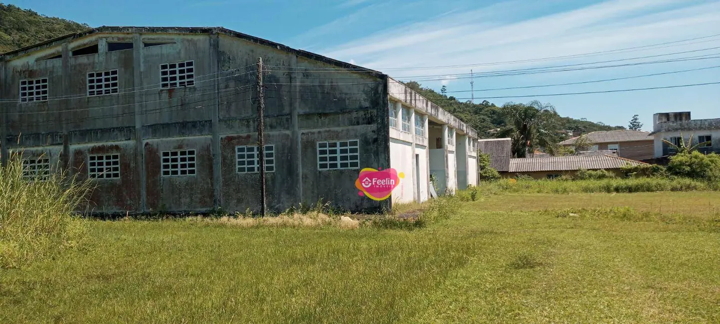 Foto 9 de Terreno / Lote à venda, 2285417m2 em Morro das Pedras, Florianopolis - SC
