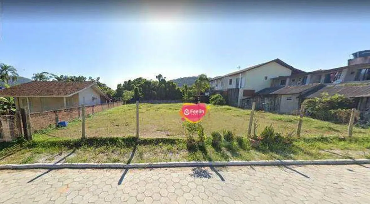Foto 1 de Terreno / Lote à venda, 738m2 em Campeche, Florianopolis - SC