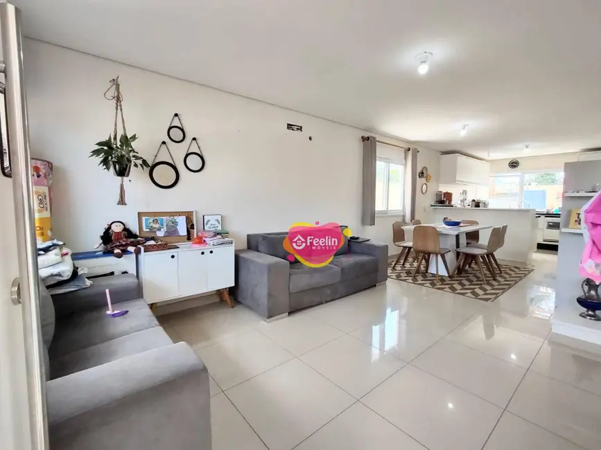 Casa com 3 quartos à venda, 164m2 em Ribeirão da Ilha, Florianopolis - SC - imagem 4 Foto 4 de Casa com 3 quartos à venda, 164m2 em Ribeirão da Ilha, Florianopolis - SC