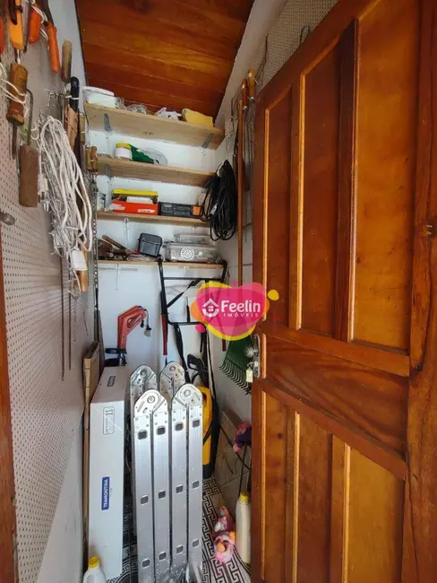 Casa com 3 quartos à venda, 444m2 em Carianos, Florianopolis - SC - imagem 5 Foto 5 de Casa com 3 quartos à venda, 444m2 em Carianos, Florianopolis - SC