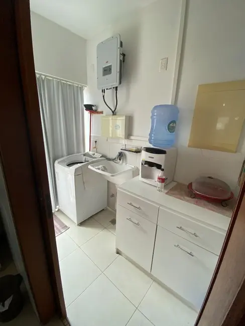 Casa com 3 quartos à venda, 360m2 em Carianos, Florianopolis - SC - imagem 9 Foto 9 de Casa com 3 quartos à venda, 360m2 em Carianos, Florianopolis - SC