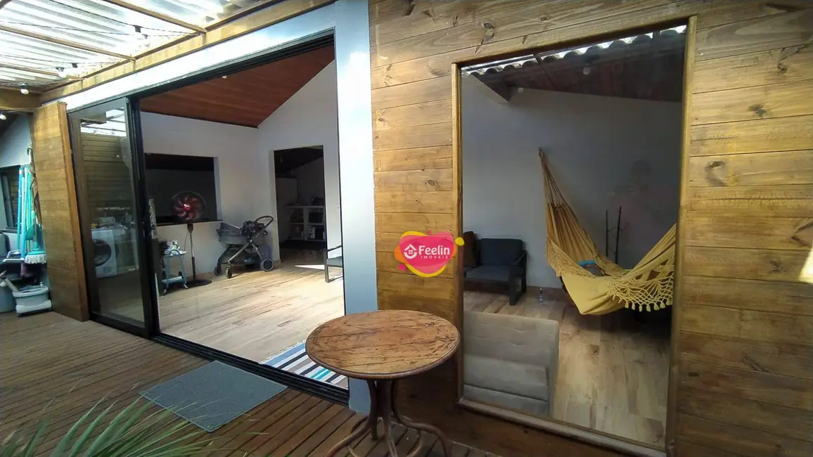 Foto 30 de Casa com 3 quartos para alugar, 450m2 em Campeche, Florianopolis - SC