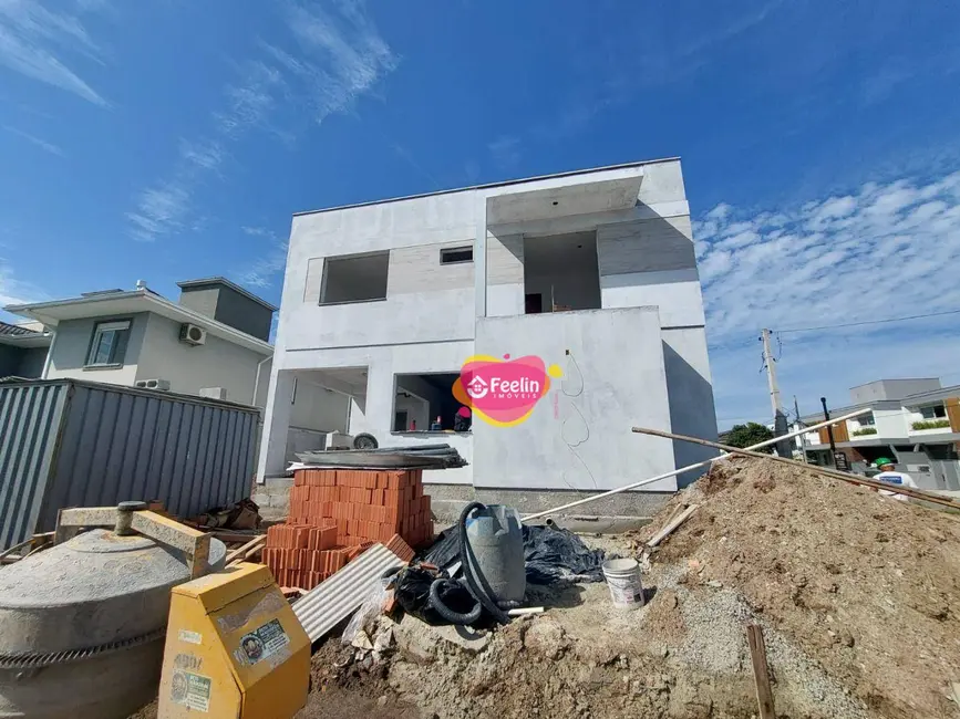 Foto 4 de Casa com 3 quartos à venda, 175m2 em Campeche, Florianopolis - SC