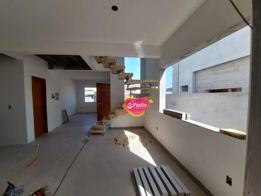Foto 4 de Casa com 3 quartos à venda, 150m2 em Campeche, Florianopolis - SC