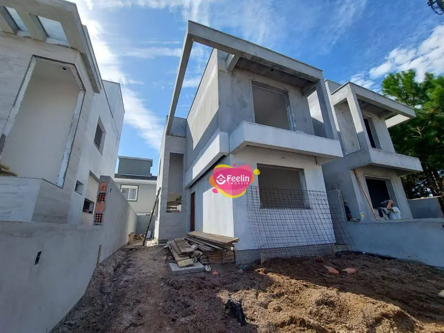Foto 2 de Casa com 3 quartos à venda, 150m2 em Campeche, Florianopolis - SC
