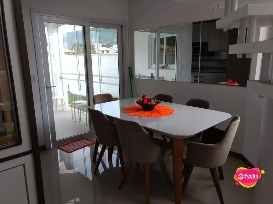 Foto 2 de Casa com 3 quartos à venda, 161m2 em Ribeirão da Ilha, Florianopolis - SC