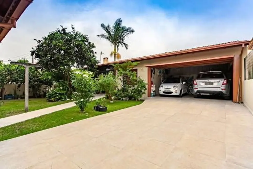 Foto 3 de Casa com 4 quartos à venda, 450m2 em Campeche, Florianopolis - SC
