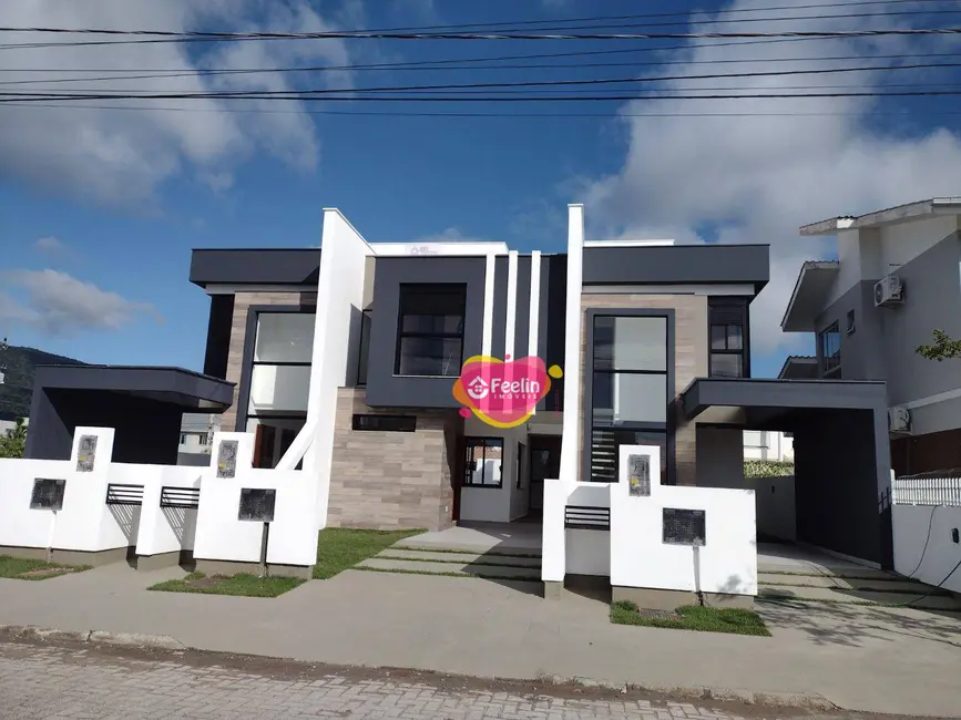 Foto 2 de Casa com 3 quartos à venda, 150m2 em Ribeirão da Ilha, Florianopolis - SC