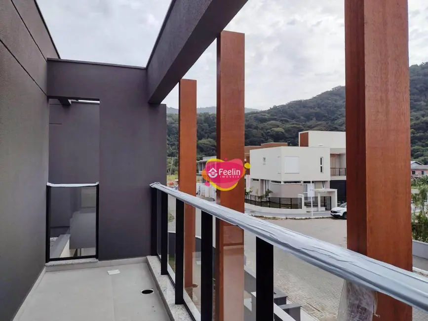 Foto 5 de Casa com 3 quartos à venda, 170m2 em Rio Tavares, Florianopolis - SC
