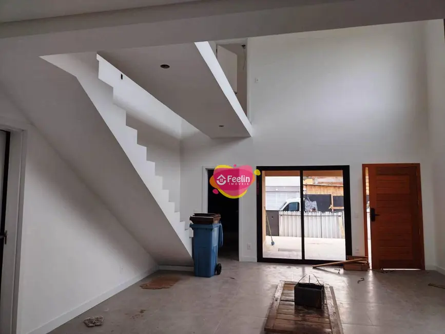 Foto 8 de Casa com 3 quartos à venda, 170m2 em Rio Tavares, Florianopolis - SC