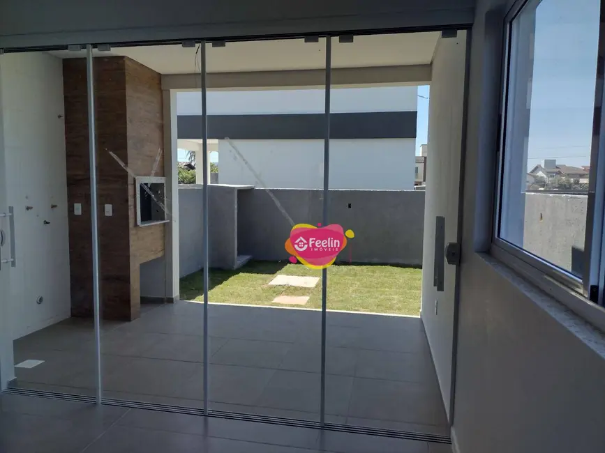 Foto 2 de Casa com 3 quartos à venda, 144m2 em Campeche, Florianopolis - SC