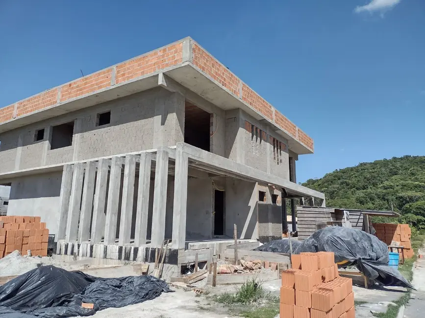 Foto 6 de Casa com 3 quartos à venda, 225m2 em Rio Tavares, Florianopolis - SC