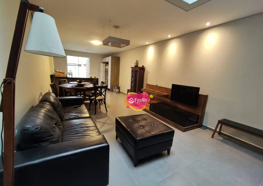 Casa com 3 quartos à venda, 141m2 em Campeche, Florianopolis - SC - imagem 8 Foto 8 de Casa com 3 quartos à venda, 141m2 em Campeche, Florianopolis - SC
