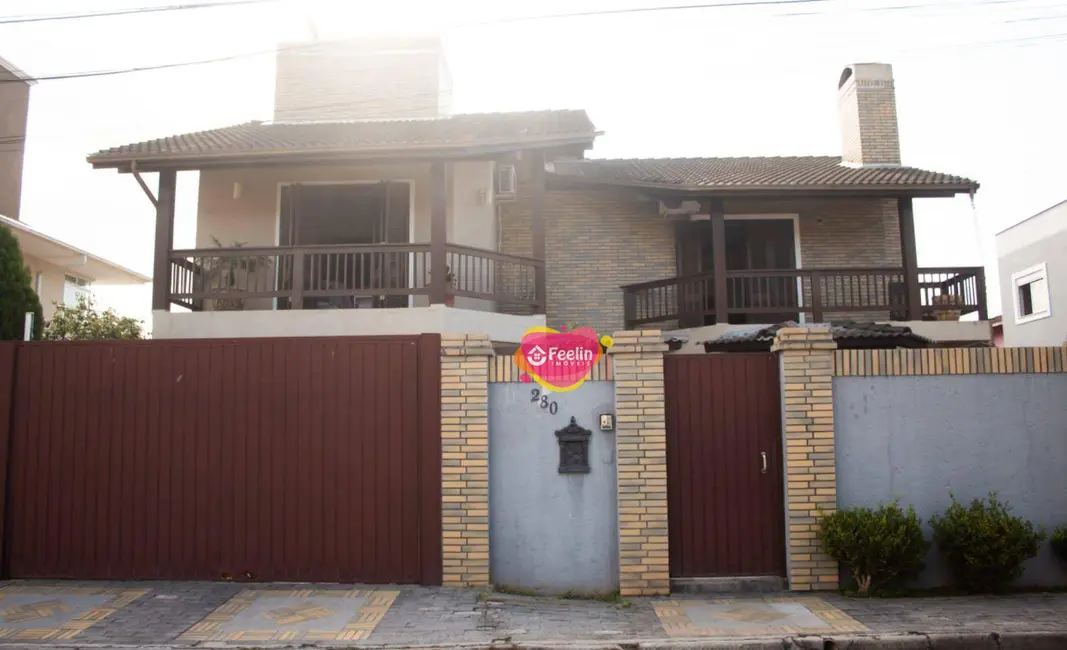 Foto 5 de Casa com 5 quartos à venda, 353m2 em Campeche, Florianopolis - SC